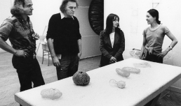 Marisa Merz - ritratto con Mario, Eliseo Mattiacci e Michelle Coudray, Quadriennale di Roma 1973