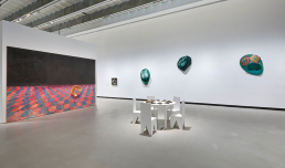 Tragicomica. Prospettive sull'arte italiana dal secondo Novecento a oggi, exhibition view, foto © Simon d'Exéa, courtesy Fondazione MAXXI